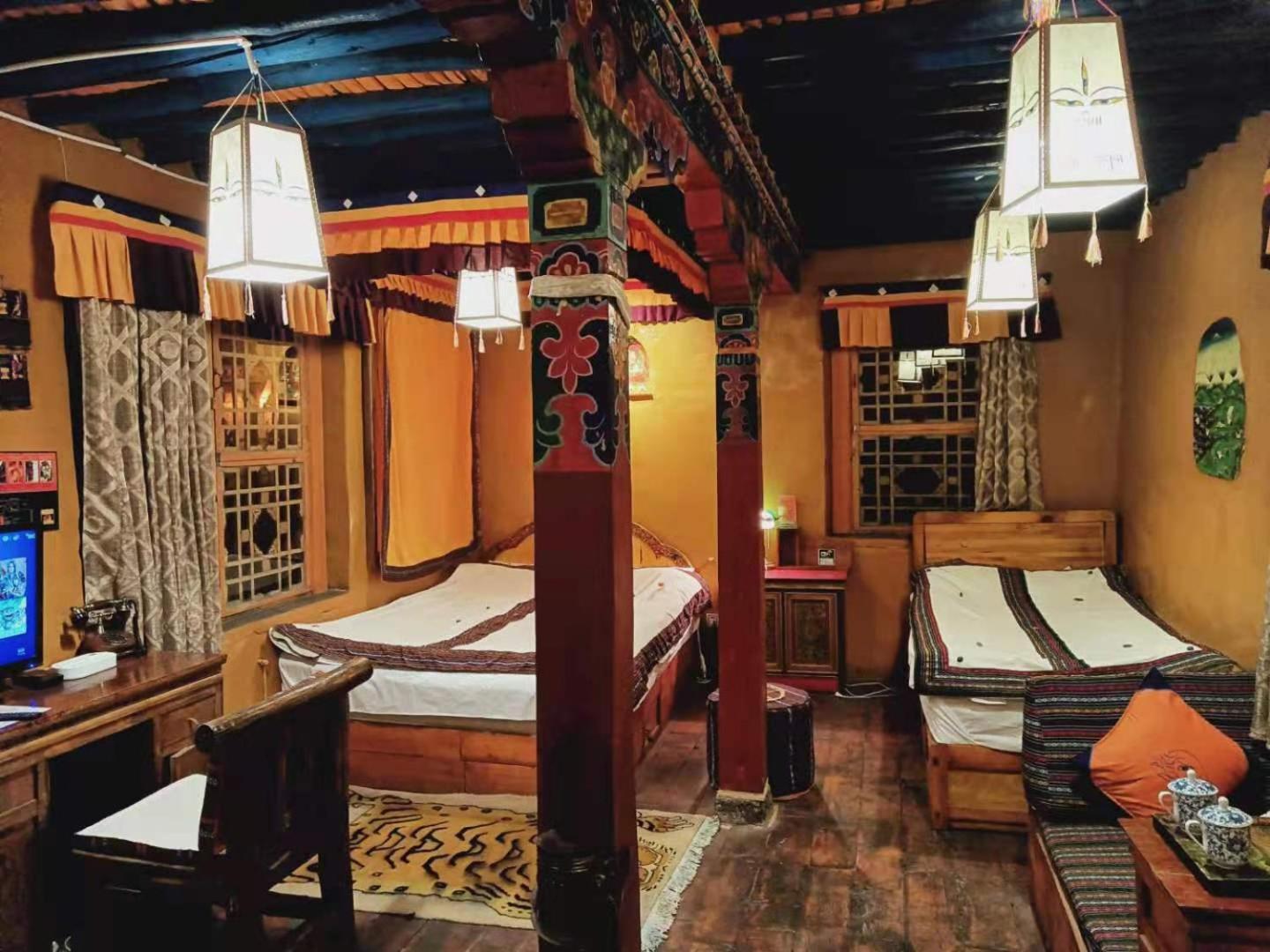 Shambhala Palace Hotel Lhasa Exterior foto
