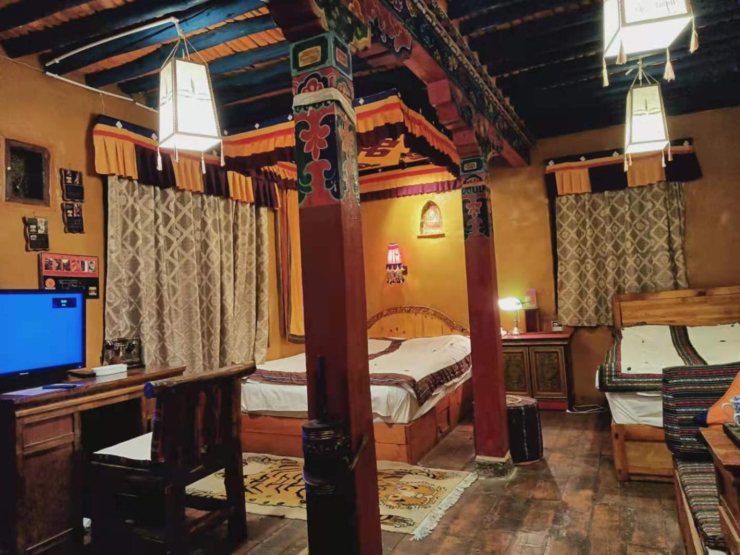 Shambhala Palace Hotel Lhasa Exterior foto